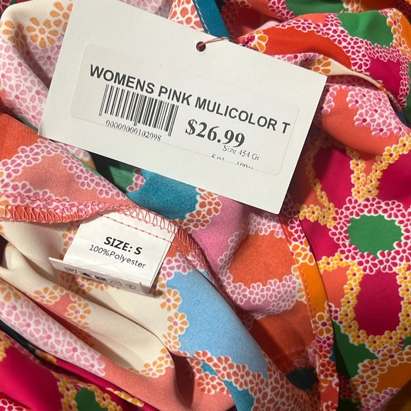 Women’s pink multicolor tee Small - Picture 4 of 4
